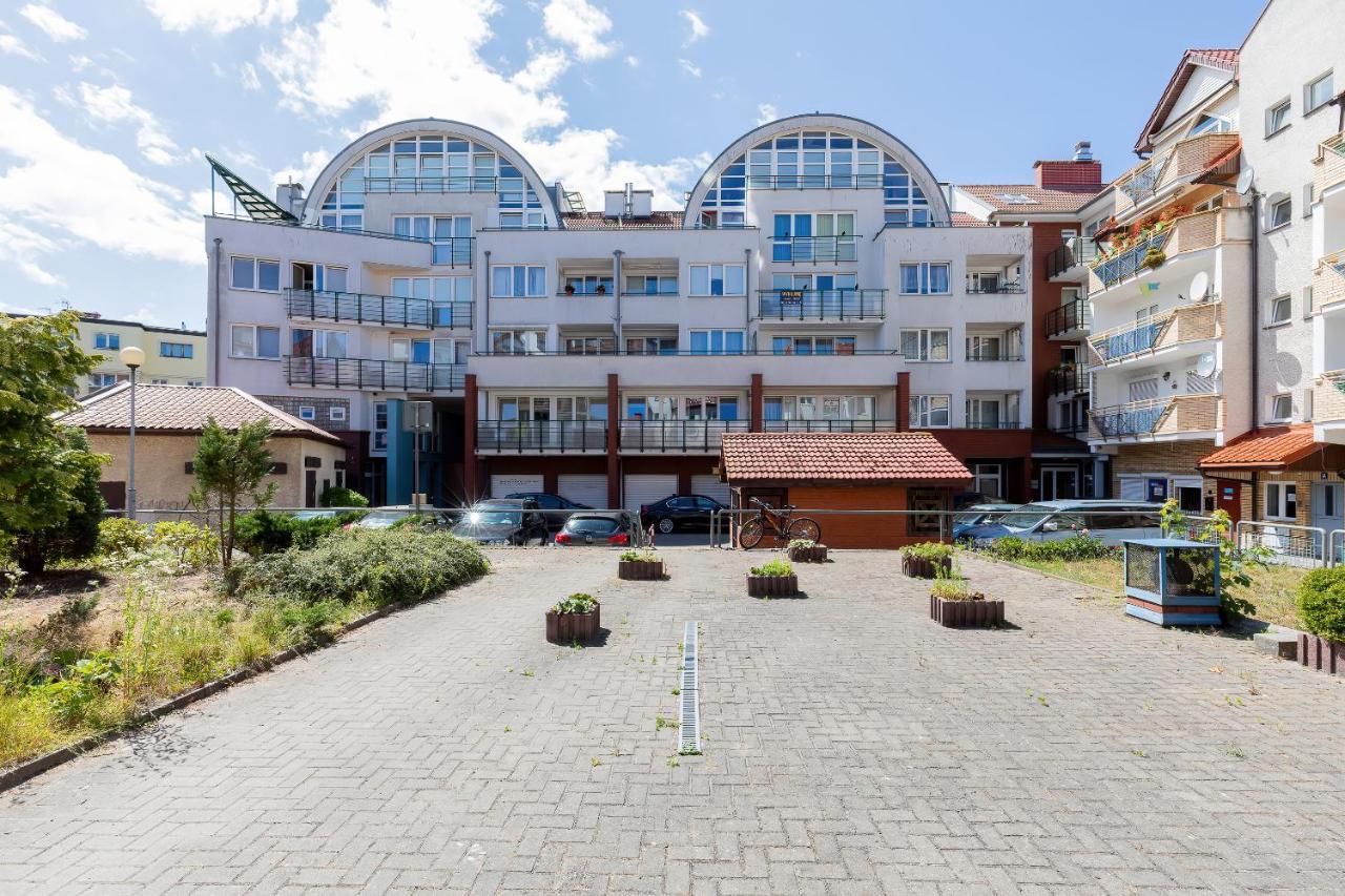 Port Kolobrzeg Cicha Street By Jantar Apartamenty Kołobrzeg Exteriör bild