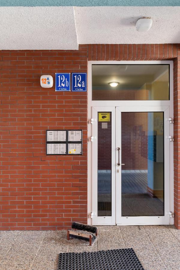 Port Kolobrzeg Cicha Street By Jantar Apartamenty Kołobrzeg Exteriör bild